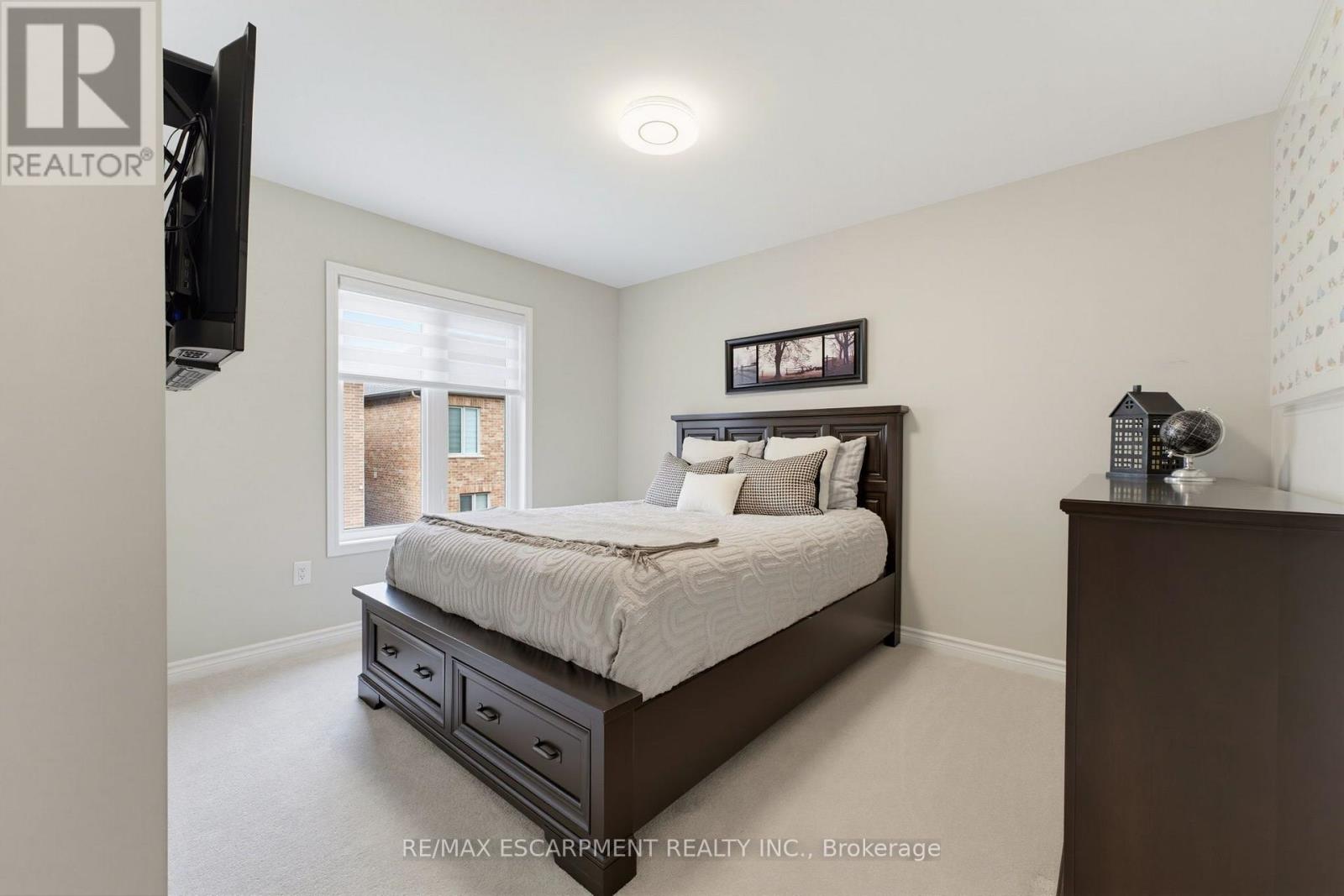624 BOYD LANE - Image 30