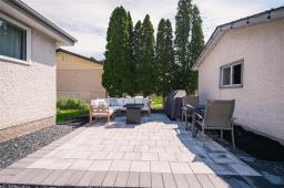 542 Rosseau Avenue W, Winnipeg, MB R2C1X8 Photo 22