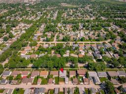 542 Rosseau Avenue W, Winnipeg, MB R2C1X8 Photo 30