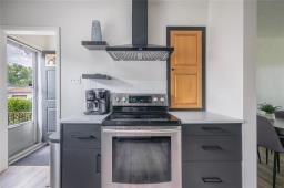 542 Rosseau Avenue W, Winnipeg, MB R2C1X8 Photo 10