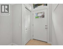 1106 Mckenzie Towne Row SE - photo 4