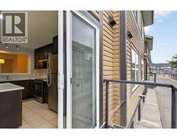 1106 Mckenzie Towne Row SE - photo 19