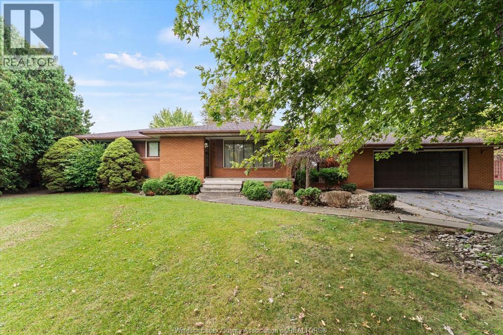 8605 SNAKE LANE - 1
