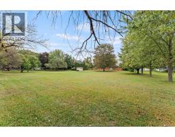 8605 Snake Lane, Lasalle, ON N9A6Z6 Photo 38