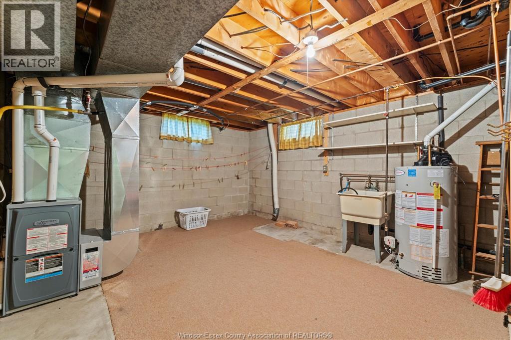 8605 SNAKE LANE - Image 31
