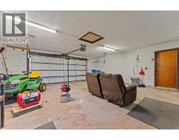 8605 Snake Lane, Lasalle, ON N9A6Z6 Photo 33