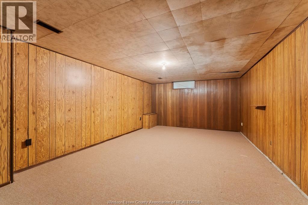 8605 SNAKE LANE - 29