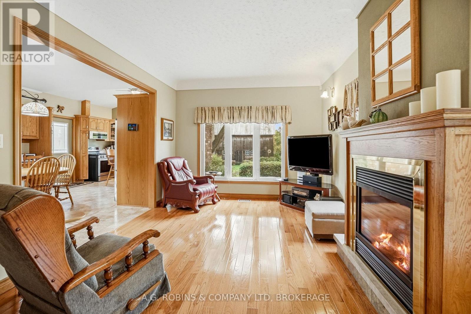 11573 3 HIGHWAY - Image 27
