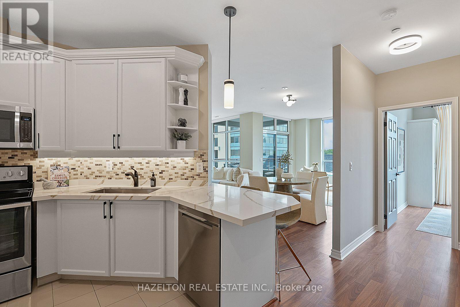 501- 980 Yonge Street, Toronto, ON photo 10