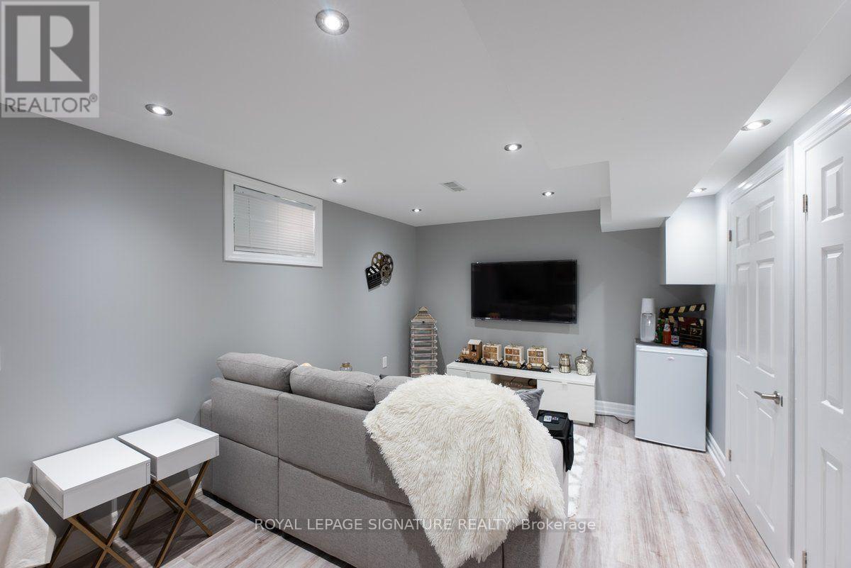 215 Turnbridge Road, Barrie photo 17