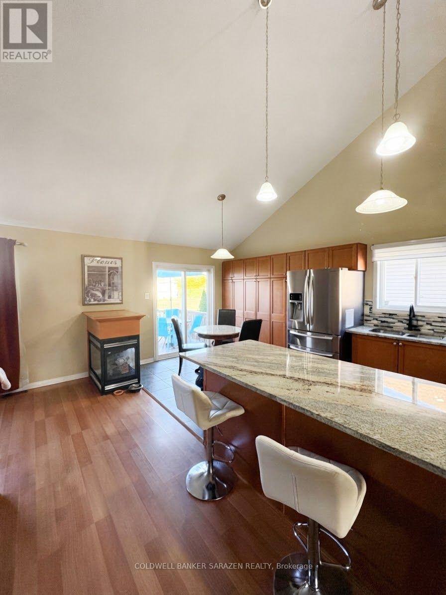 22 FRIEDAY STREET - Image 10