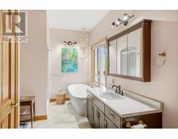 11573 3 Highway, Wainfleet, ON L0S1V0 Photo 31