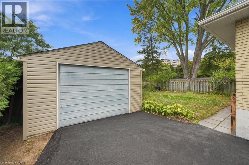 Photo of 662 DYNES Road