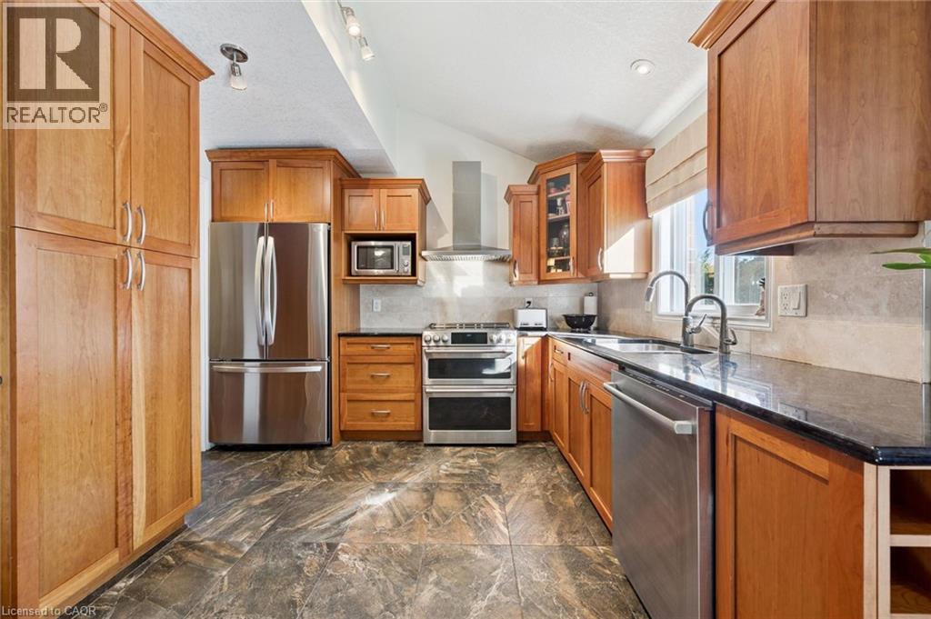782 SHEDIAC Crescent - Image 14