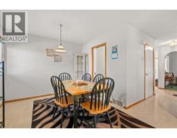 4pc Bathroom - 92 Del Ray Close Ne, Calgary, AB T1Y6Y9 Photo 7