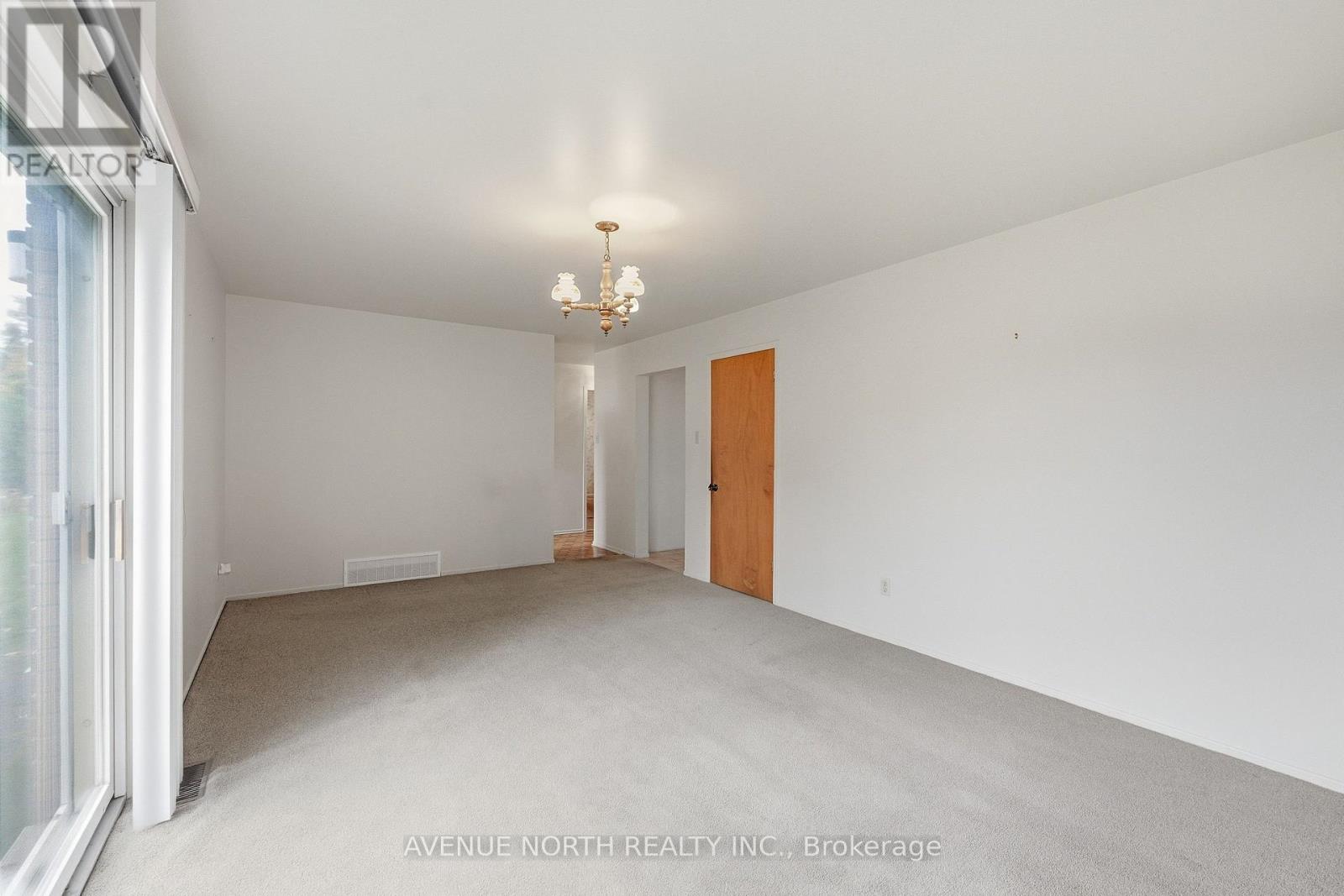 1283 SURREY AVENUE - Image 19