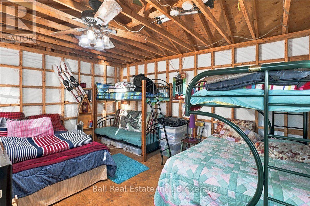 616 WESLEMKOON LAKE, WEST BAY- WAO ROAD - 33