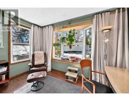Den - 155 Strathcona Close Sw, Calgary, AB T3H1L2 Photo 11