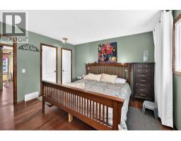 3pc Bathroom - 155 Strathcona Close Sw, Calgary, AB T3H1L2 Photo 14