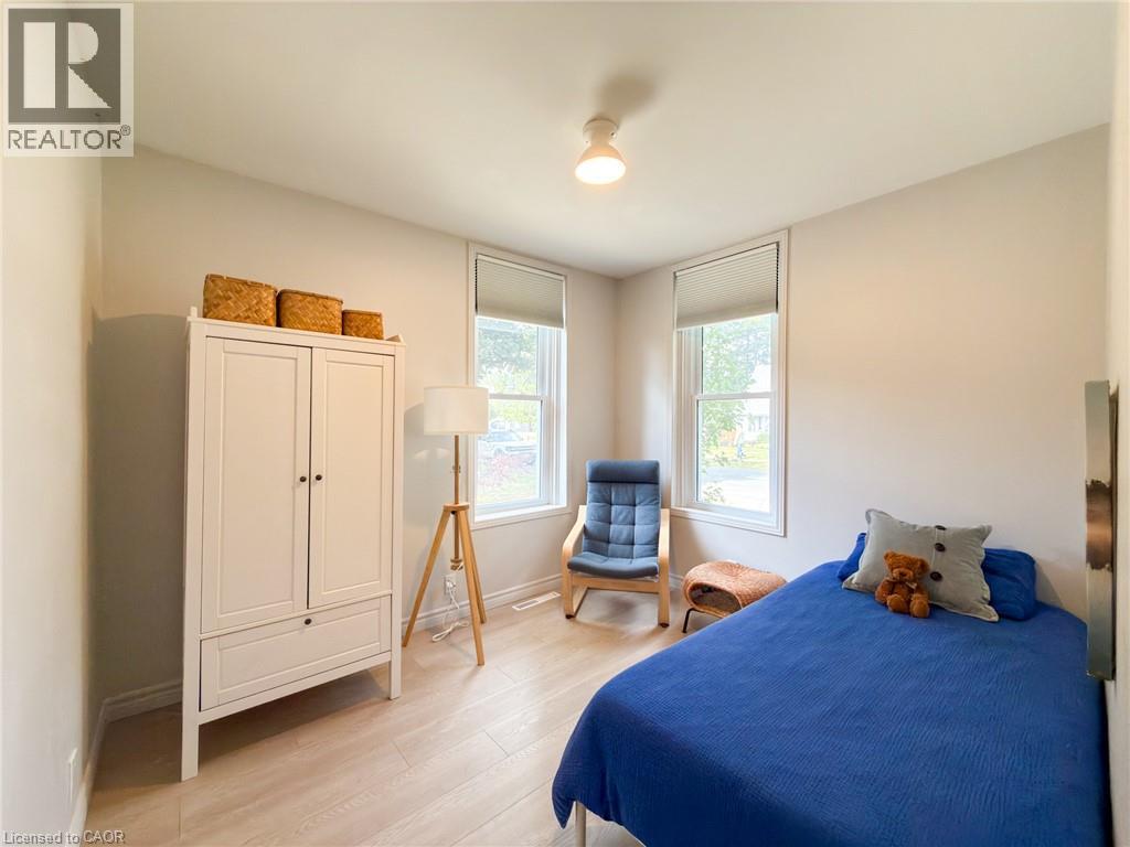 86 GREEN Street - Image 14