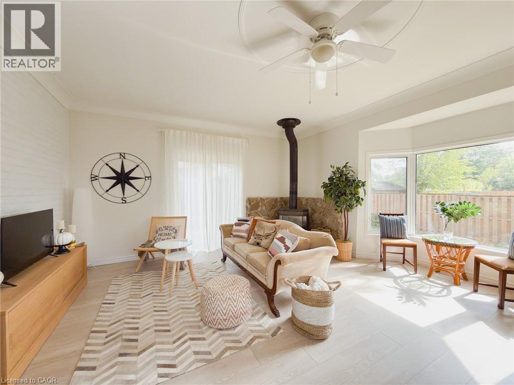 86 GREEN Street - Image 19