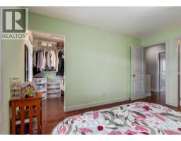 12 Royal Oak Lane NW - photo 23