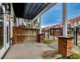 12 Royal Oak Lane NW - photo 28