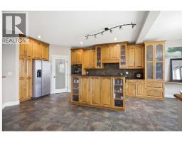 280135 Township Road 242  SE - photo 7
