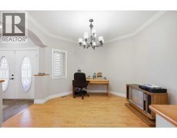 280135 Township Road 242  SE - photo 11