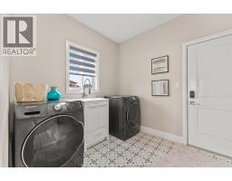 209 Mullen Crescent, Amherstburg, ON N9V4C8 Photo 18