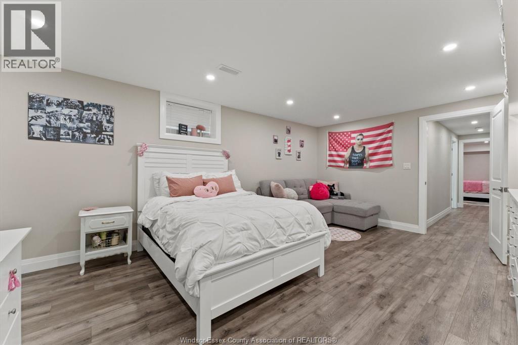 209 Mullen Crescent — photo 25