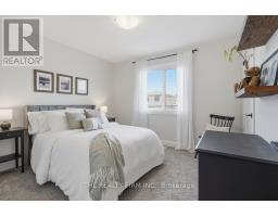 1316 Twilite Boulevard, London North, ON N6G0X8 Photo 22