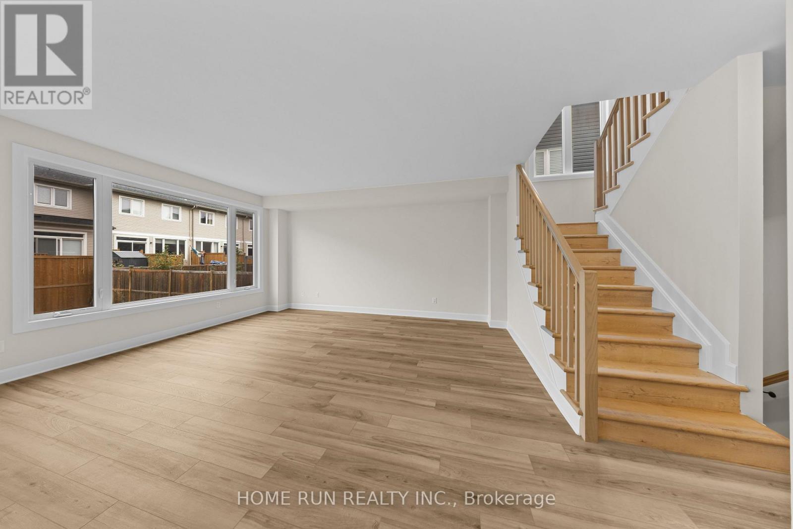 55 ROBERTSON LANE - Image 11