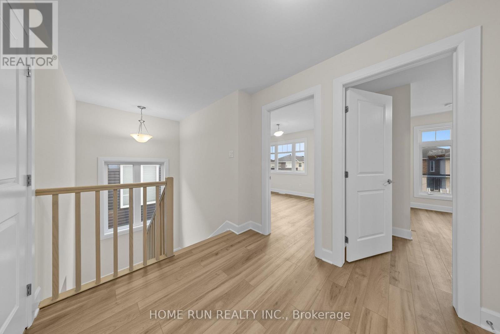 55 ROBERTSON LANE - Image 21