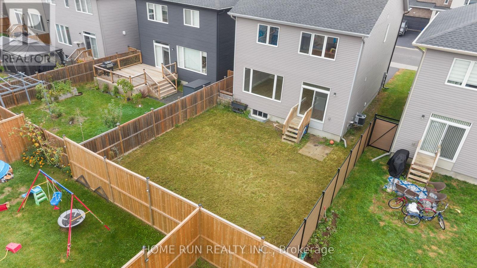 55 ROBERTSON LANE - Image 41
