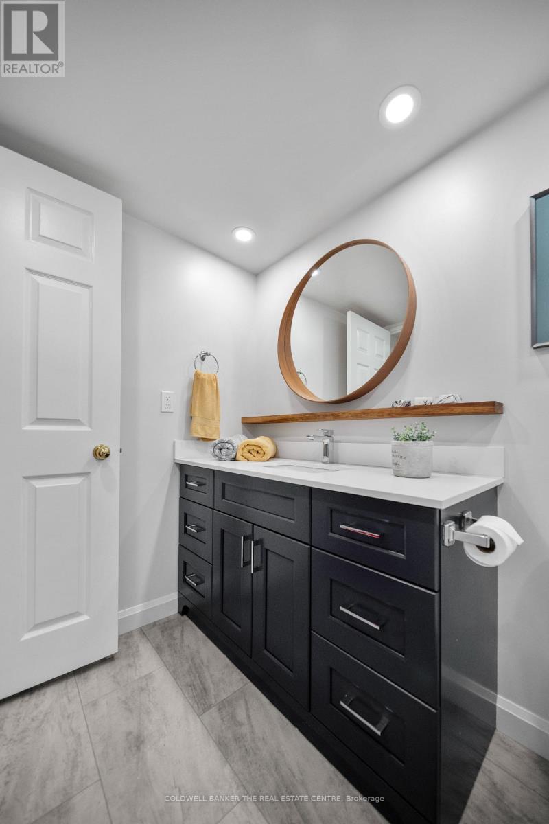 1007- 701 King Street West, Toronto, ON photo 22