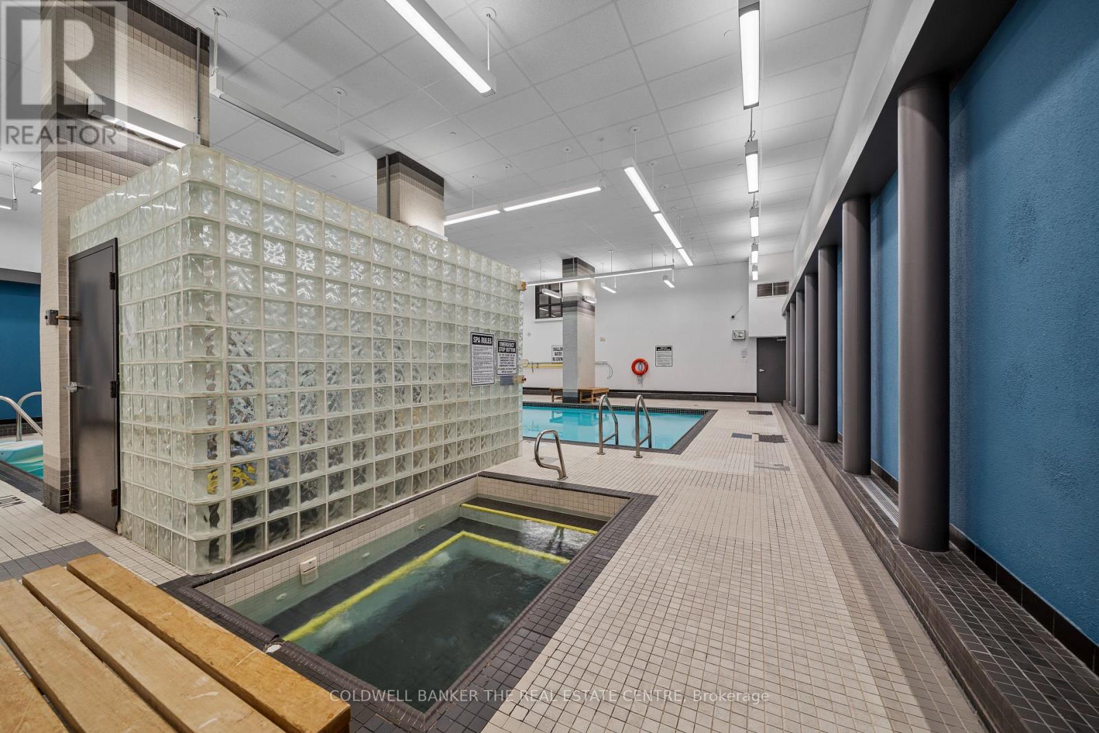 1007- 701 King Street West, Toronto, ON photo 40