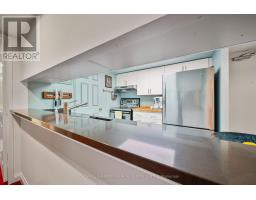 1007 - 701 King Street W, Toronto, ON M5V2W7 Photo 14