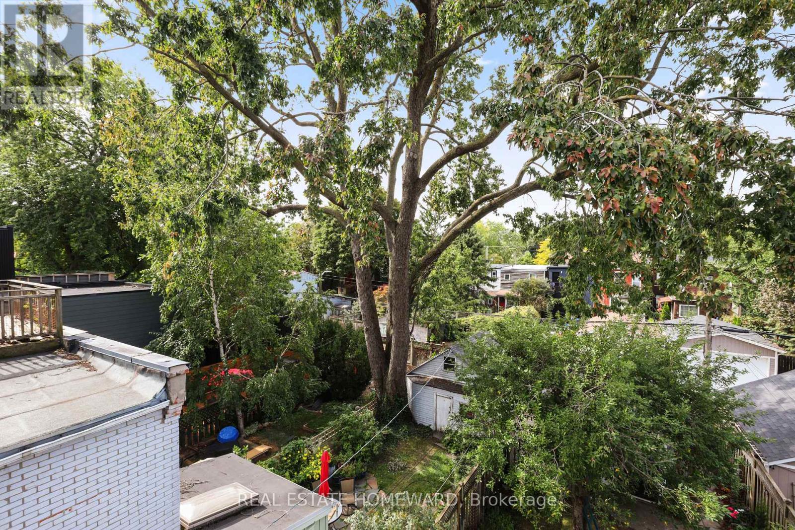 174 HEWARD AVENUE - Image 30