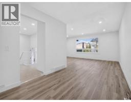 614 Marlborough Way Ne, Calgary, AB T2A2V9 Photo 11
