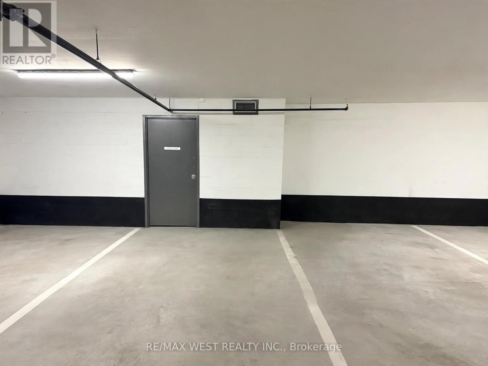 #3610 7895 JANE STREET - 27