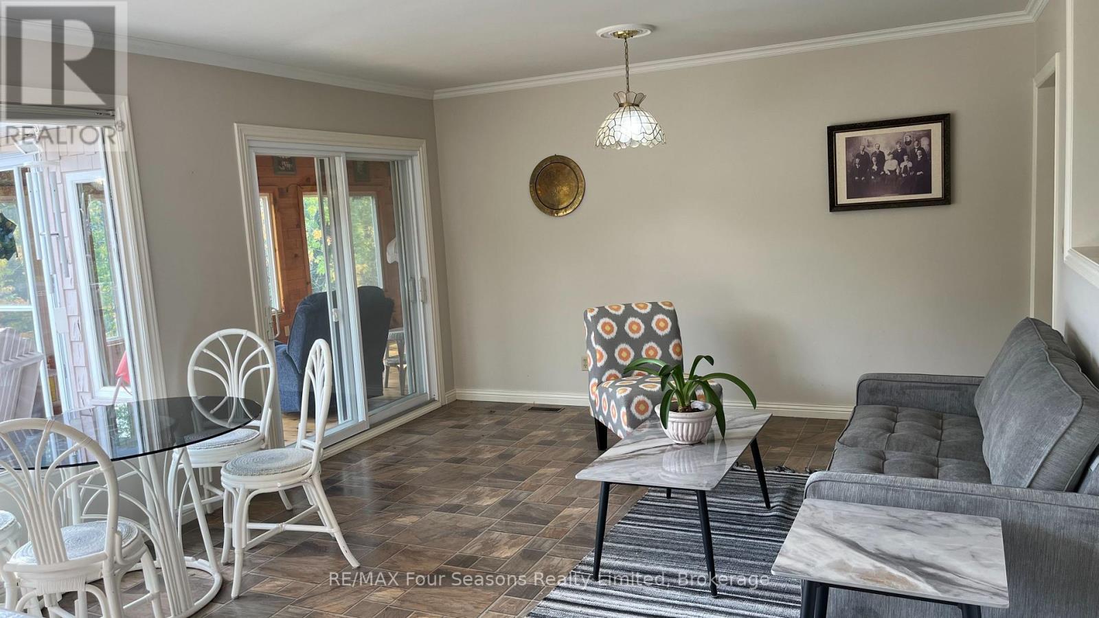 247 JACKSON DRIVE - Image 19