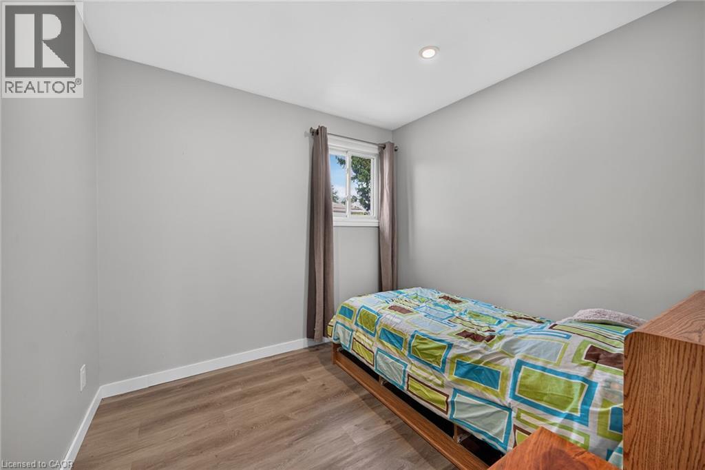 15 MILLER Crescent - Image 22