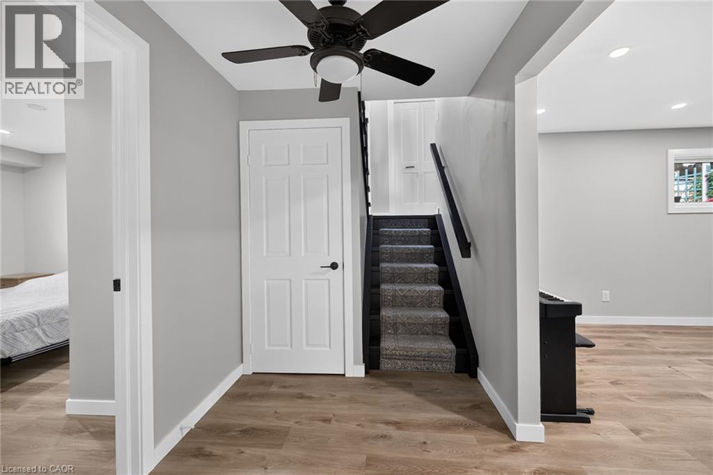 15 MILLER Crescent - 31