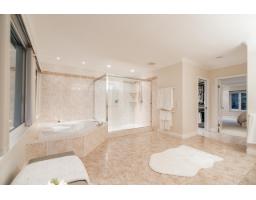 13511 Woodcrest Drive, Surrey, BC V4P1W3 Photo 23