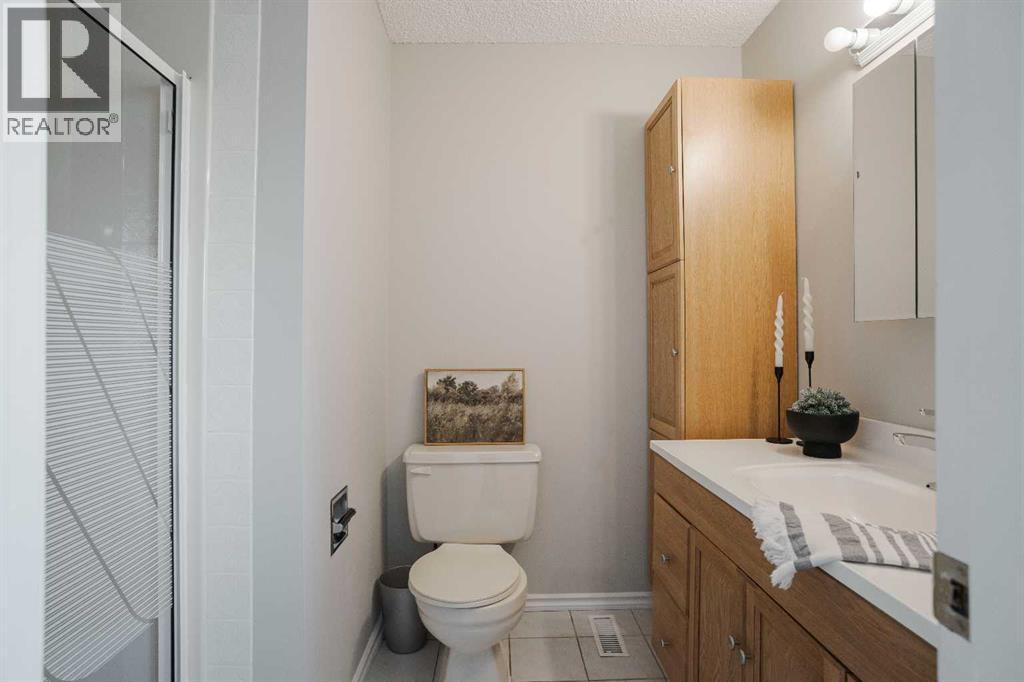 102 Goodwin Place, Fort McMurray