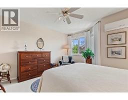 #, 3308 Sienna Park Green Sw, Calgary, AB T3H3N7 Photo 17