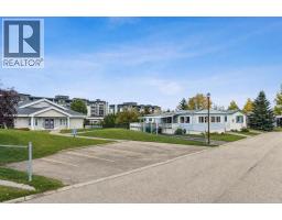 142, 99 Arbour Lake Road, Calgary, AB T3G4E4 Photo 40