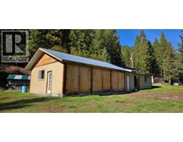 3340 Christian Valley Road, Westbridge, BC V0H1Y0 Photo 42