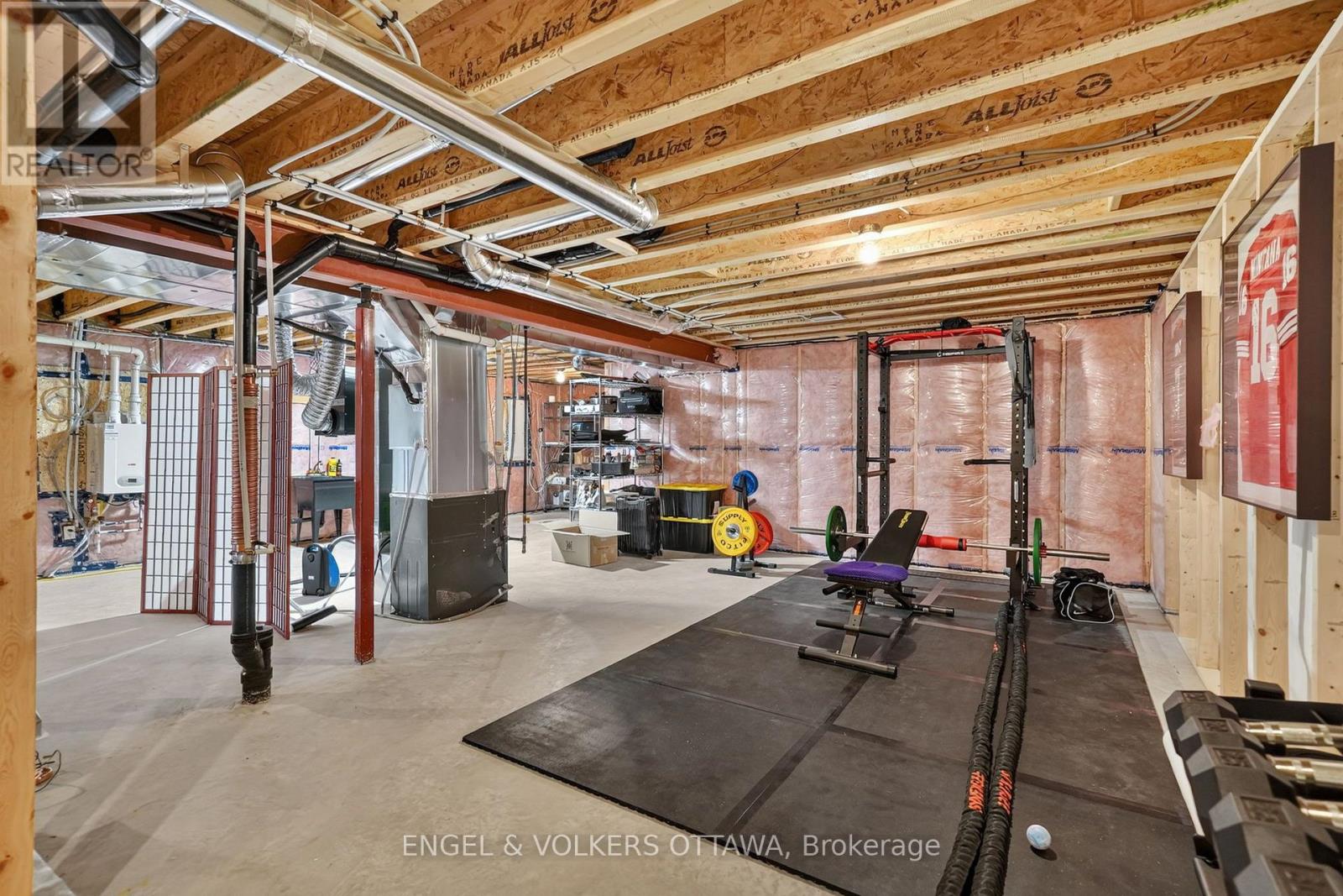 4 ERNIE GODIN WAY - Image 37